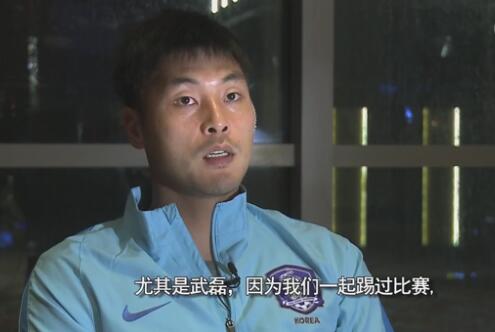 裸身女
