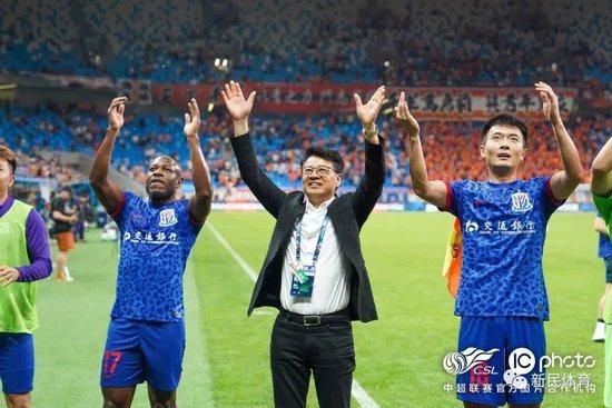 老师办公室打屁屁调教